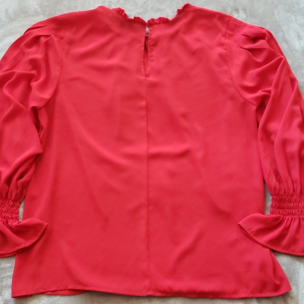 Blouse - Picture 2 of 5